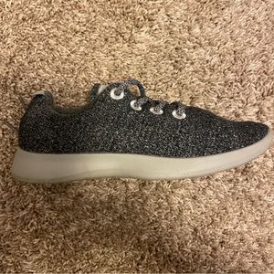 ALLBIRDS Wool Runners Grey Sz 9 M Women Running Sneakers